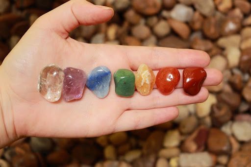 10 Ways to Bring Chakra Stones Into Everyday Rituals