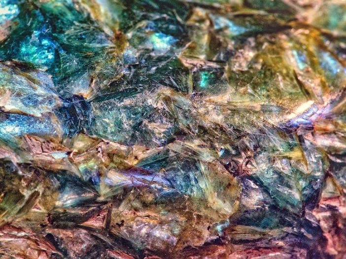 8 Crown Chakra Stones for Contemplation and Connection