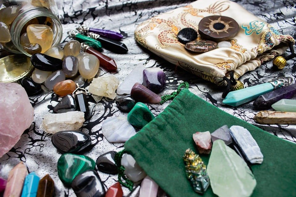 Gemstone Therapy 101: Overview, History, and Modern Practice