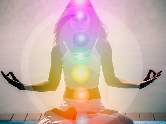How to Meditate with Chakra Stones in 7 Easy Steps